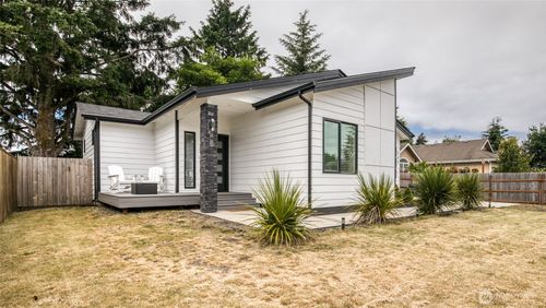 793 Island Cir Se, Ocean Shores, WA, 98569-9464 | Card Image