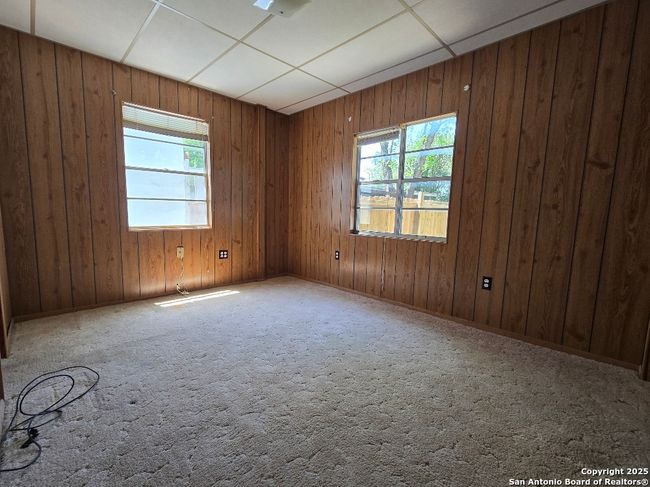 301 Ingram Loop, House other with 2 bedrooms, 1 bathrooms and null parking in ingram TX | Image 7
