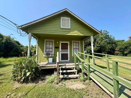 135 Sherman St, Beaumont, TX, 77701 | Card Image