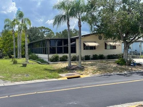 104 N Saint Thomas Cir, Apollo Beach, FL, 33572 | Card Image