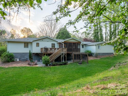 1048 Jenkins Valley Rd, Alexander, NC, 28701-8712 | Card Image