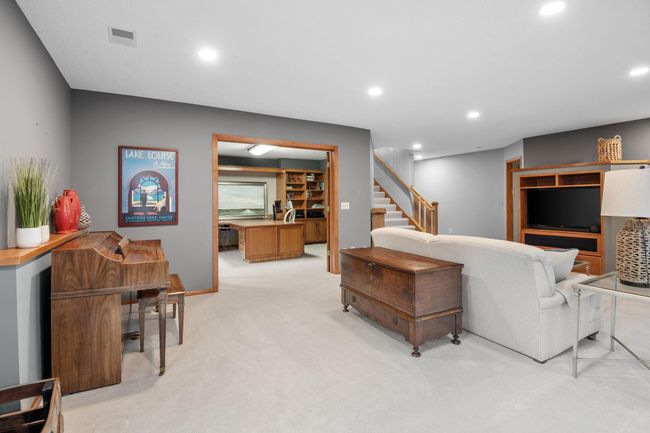 33 Summit Vw, Townhouse with 3 bedrooms, 3 bathrooms and null parking in North Oaks MN | Image 39
