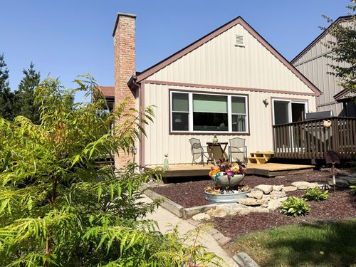 apt-37-215 Elton Hills Dr Nw, Rochester, MN, 55901-2497 | Card Image