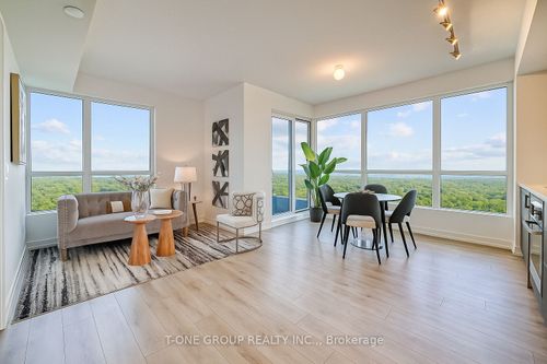 3407-395 Bloor St E, Toronto, ON, M4W0B4 | Card Image