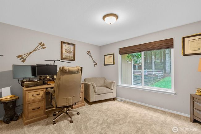 Bedroom | Image 18