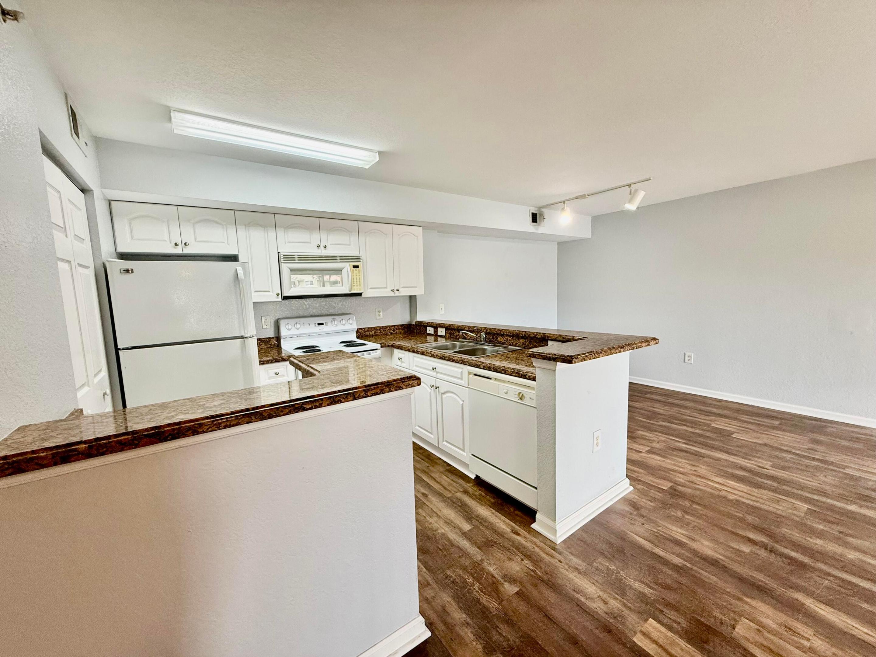 Residential Lease in Port St Lucie 5