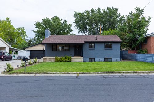 661 Wyandotte Ave, Sandy, UT, 84070-3564 | Card Image