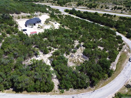 296 Timbercreek Rd, Pipe Creek, TX, 78063 | Card Image