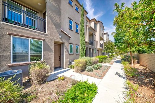 3-249 N Magnolia Ave, Anaheim, CA, 92801-4927 | Card Image