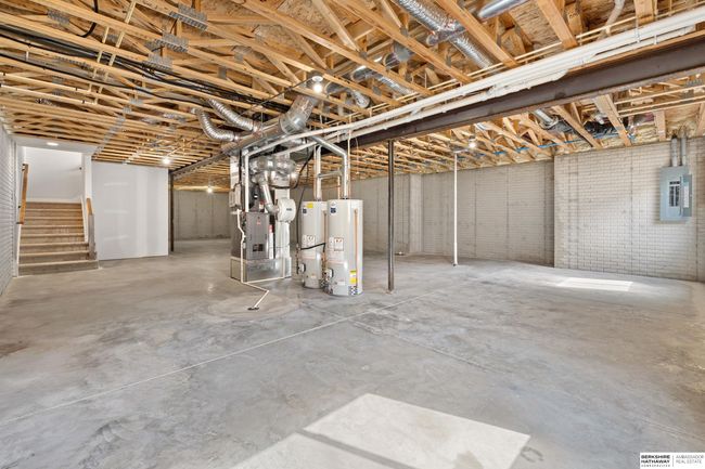 21009 C St, House other with 4 bedrooms, 4 bathrooms and 3 parking in Elkhorn NE | Image 55