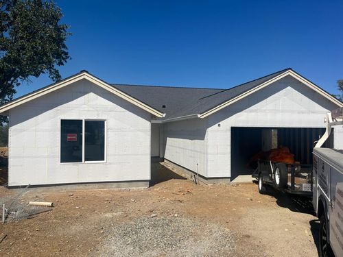 19485 Bonanza King Dr, Cottonwood, CA, 96022-7630 | Card Image