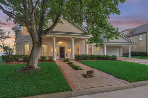 469 Edgewood Dr, Montgomery, TX, 77356-8428 | Card Image