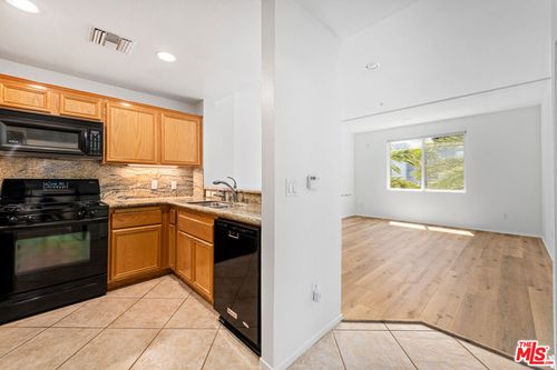 322-13200 Pacific Promenade, Playa Vista, CA, 90094-2153 | Card Image