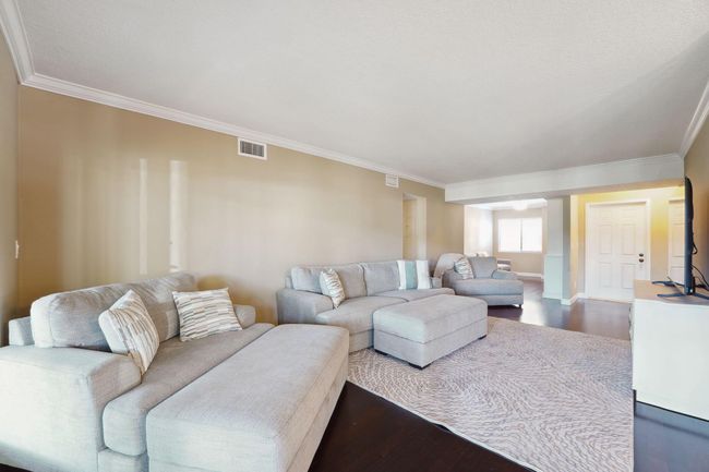 APT-101 - 100 Pelican Pointe Dr, Condo with 2 bedrooms, 2 bathrooms and null parking in Delray Beach FL | Image 5