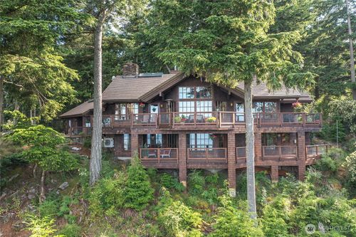 186 Sunrise Bluff Ln, Olga, WA, 98279-5033 | Card Image