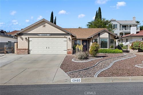 13460 Chinquapin, Victorville, CA, 92395 | Card Image