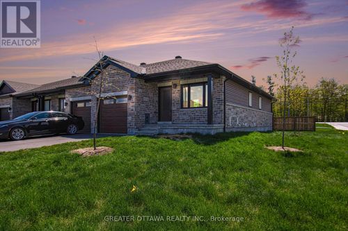 18 Morgan Clouthier Way, Arnprior, ON, K7S0H9 | Card Image
