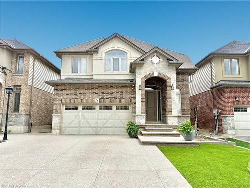 345 Festival Way, Binbrook, ON, L0R1C0 | Card Image