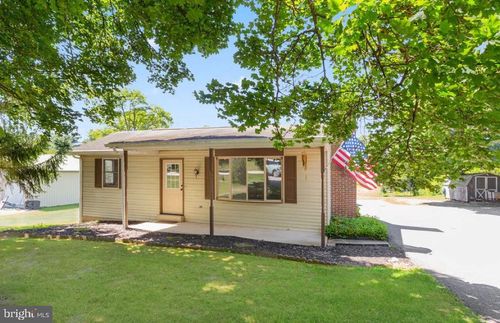 4334 Carlisle Rd, GARDNERS, PA, 17324-8931 | Card Image