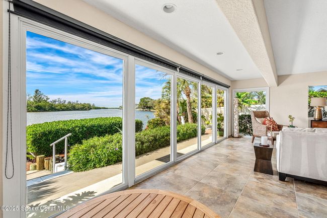 Window-wall to view the Banana River | Image 5