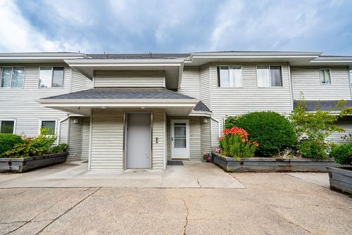 18-13630 84 Ave, Surrey, BC, V3W0T6 | Card Image