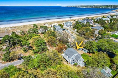 18 Wingaersheek Rd, Gloucester, MA, 01930-1426 | Card Image