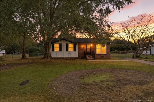 2720 Edwards Ave, Spring Lake, NC, 28390-1724 | Card Image