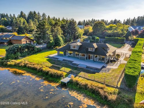 1202 Sw Pine Dr, Warrenton, OR, 97146-9420 | Card Image