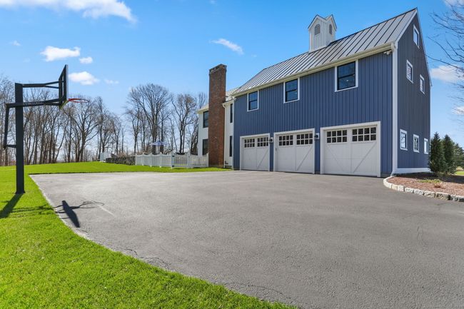 2 Meadows Edge, House other with 4 bedrooms, 5 bathrooms and null parking in Redding CT | Image 39