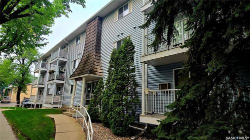 101-1001 Main St, Saskatoon, SK, S7H0K6 | Card Image
