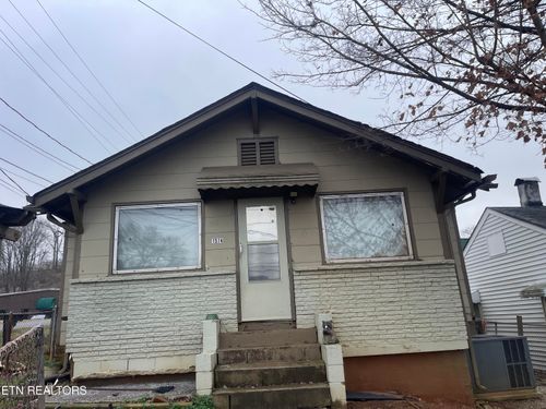 1514 Mitchell St, Knoxville, TN, 37917-6125 | Card Image