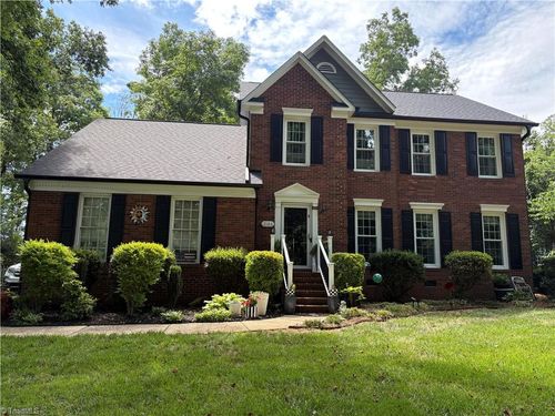2186 Benwicke Dr, Pfafftown, NC, 27040-9214 | Card Image
