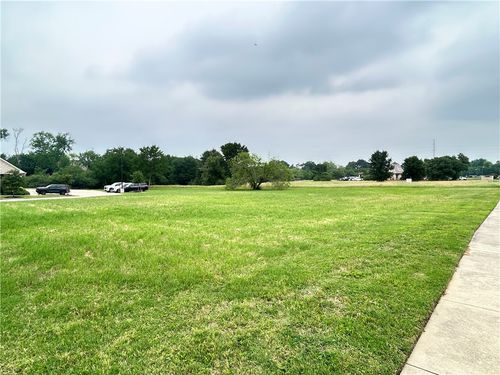 4013 Cross Park Dr, Bryan, TX, 77802-4143 | Card Image