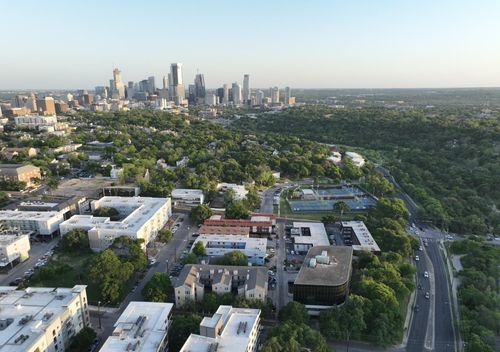 202-2414 Longview St, Austin, TX, 78705-4229 | Card Image