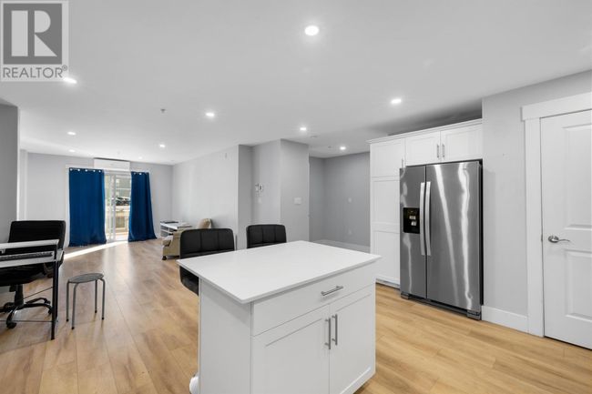 201 - 18 Gilbert Dr, Condo with 1 bedrooms, 1 bathrooms and null parking in East Royalty PE | Image 13