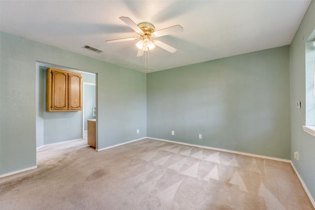 715 Mockingbird St, House other with 3 bedrooms, 2 bathrooms and null parking in Bonham TX | Image 18