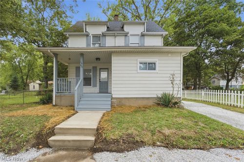 1405 Wabash Court Ne, Canton, OH, 44705 | Card Image