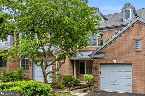 105 Saint Clair Ct, Princeton, NJ, 08540-7345 | Card Image