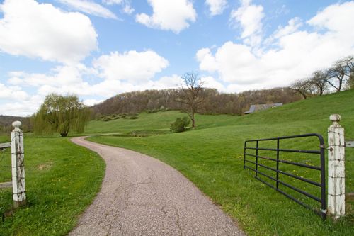 27538 County Road Dd, ROCKBRIDGE, WI, 53581 | Card Image