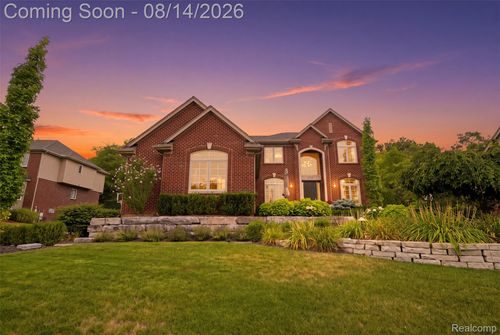 1779 Kinghill Dr, Commerce Township, MI, 48382-1494 | Card Image