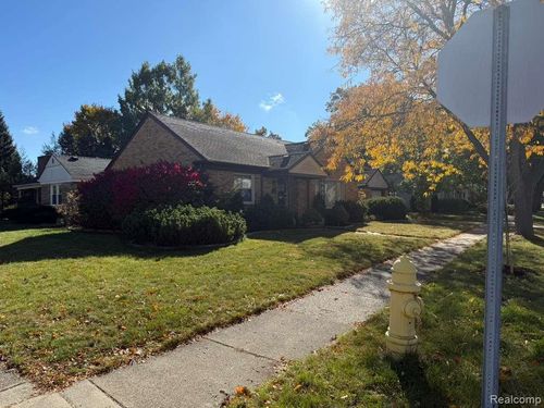 1910 Mcmillan St, Dearborn, MI, 48128-1330 | Card Image