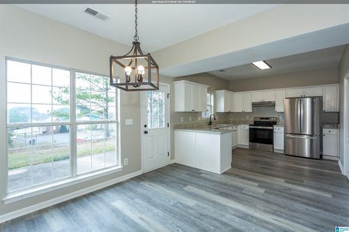 521 Waterford Lake Cir, CALERA, AL, 35040-7642 | Card Image