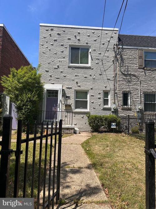 128 35th St Ne, WASHINGTON, DC, 20019-2504 | Card Image