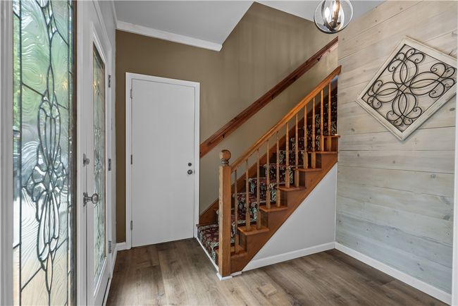 Entry level | Image 33