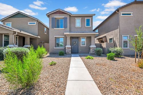 5741 W Warner St, Phoenix, AZ, 85043-6432 | Card Image