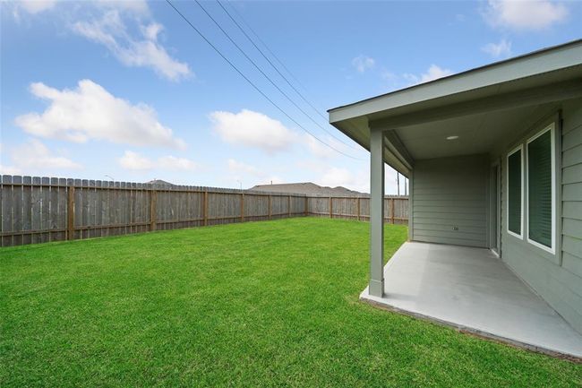 5454 Desert Glen Dr, House other with 3 bedrooms, 2 bathrooms and 2 parking in Spring TX | Image 25