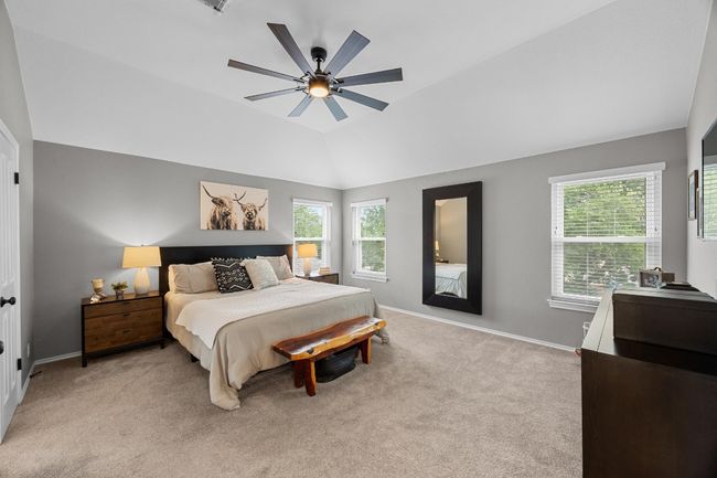 Huge and Bright Primary Bedroom | Image 22
