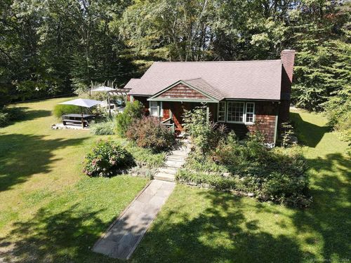 433 Segar Mountain Rd, South Kent, CT, 06785-1021 | Card Image