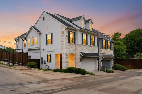 2014 White Grove Dr, Dallas, TX, 75228-7213 | Card Image