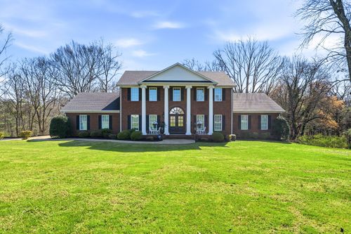 1192 Austin Cir, Lawrenceburg, TN, 38464-2976 | Card Image